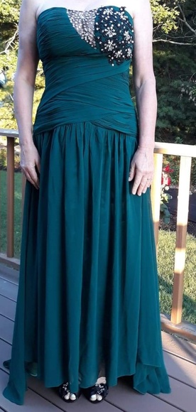 NWOT "Trumpet/Mermaid Evening Gown. - Picture 3 of 10